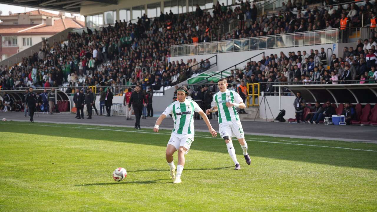 Muğlaspor, Ankaragücü Karşısında İlk Yarıyı Önde Kapattı 1